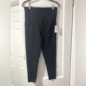 NWT SPANXshape Booty Boost Full Length Leggings in Very Black